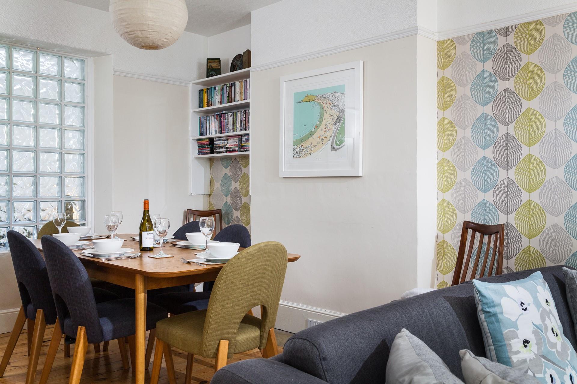 The stylish dining area gives you a chance to spend time as a family over meal times.