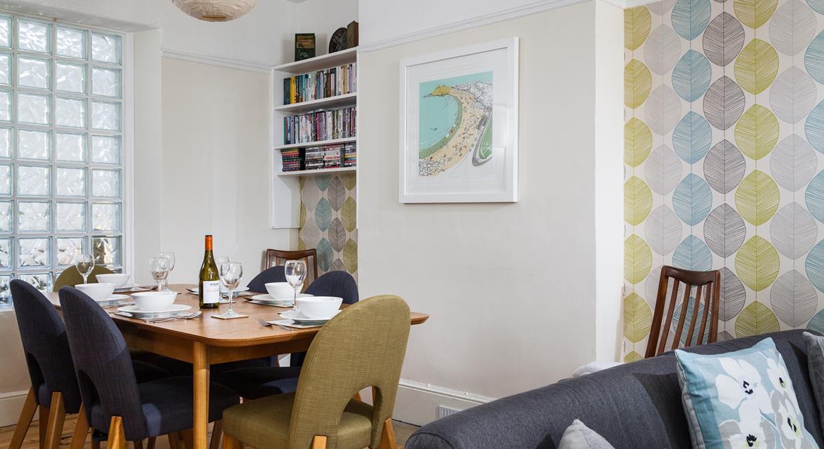 The stylish dining area gives you a chance to spend time as a family over meal times.