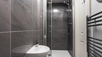Wash off the sand in the modern shower room.