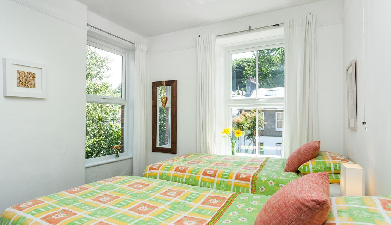 There is plenty of space for the whole family to enjoy a Cornish holiday.