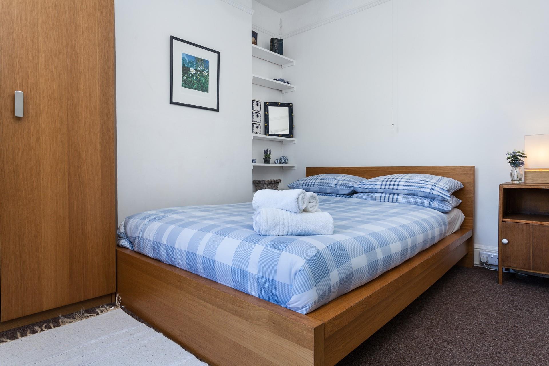 Tuck yourself into the double bed and drift into a dreamy night's sleep.