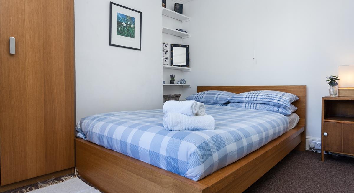 Tuck yourself into the double bed and drift into a dreamy night's sleep.