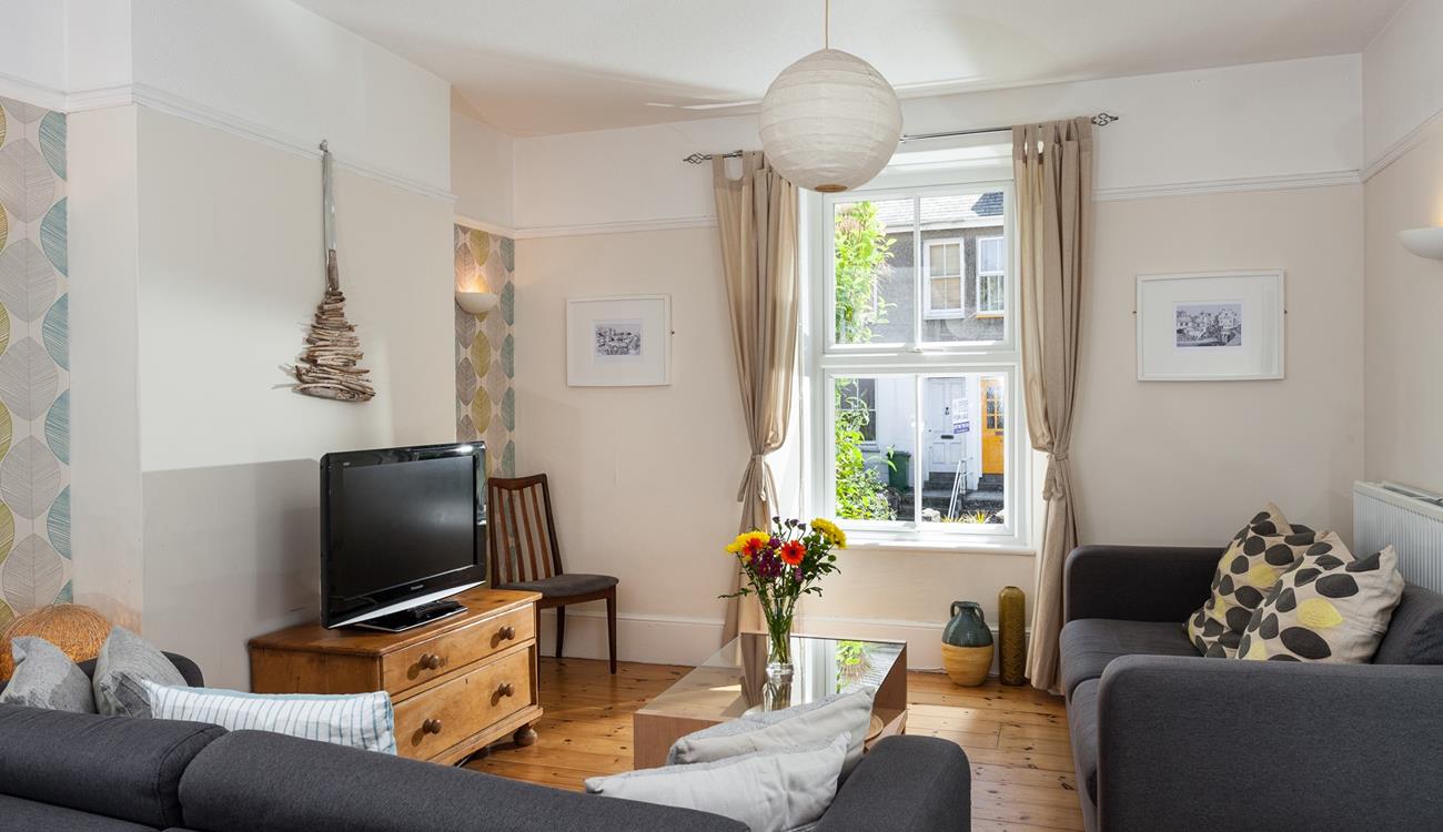 The living room is ideal for family gatherings after you've enjoyed a day out at a family attraction.