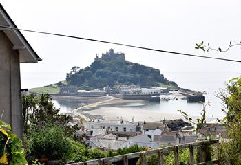 Spectacular views of St Michael's Mount await you.
