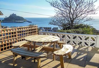 Sit on the sun terrace and enjoy a glass of something cold surrounded by beautiful sea views.