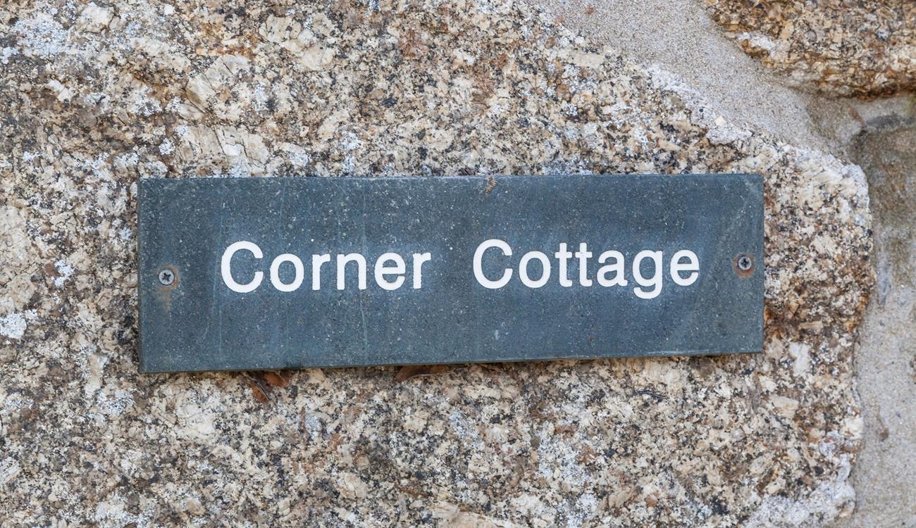 Corner Cottage is located near to the beautiful Porthcurno beach where you can spend your days relaxing in the sand.