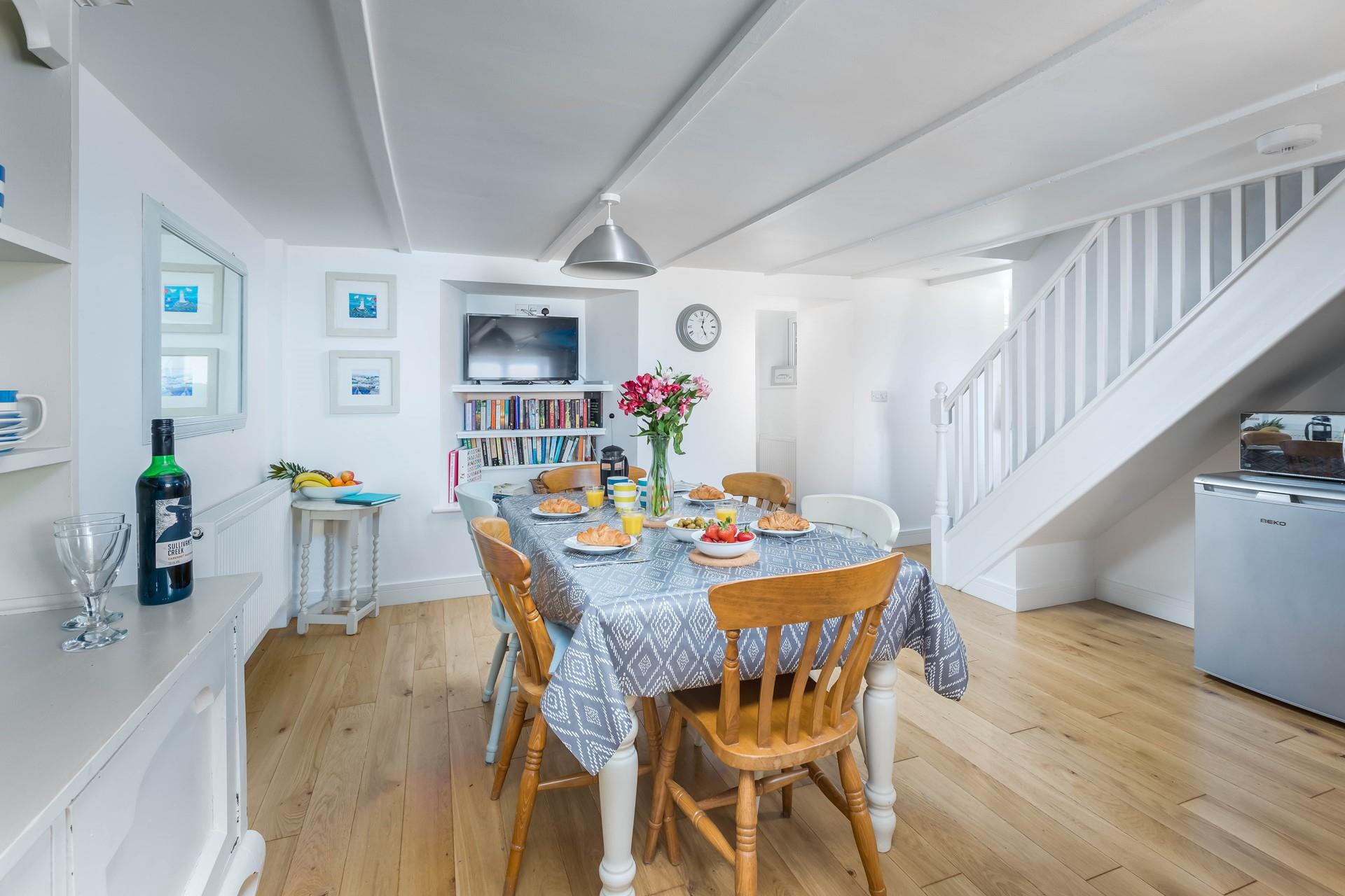 Perranuthnoe is a secluded village so you can enjoy a peaceful stay right by the sea.