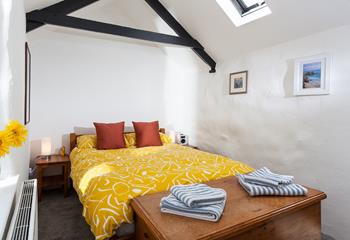 This cosy cottage is perfect for a romantic getaway, cosy into bed after a day spent exploring Cornwall.