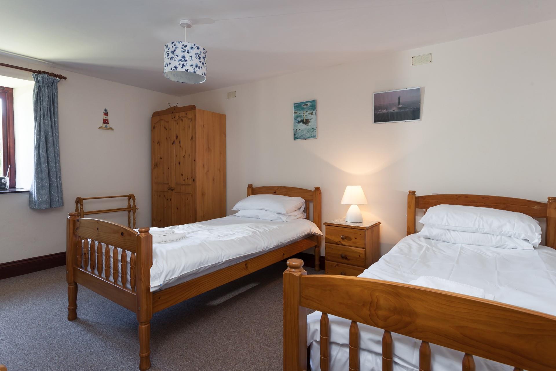 Sleeping 6, Tresillion is a great place for extended family to get together and create memories.