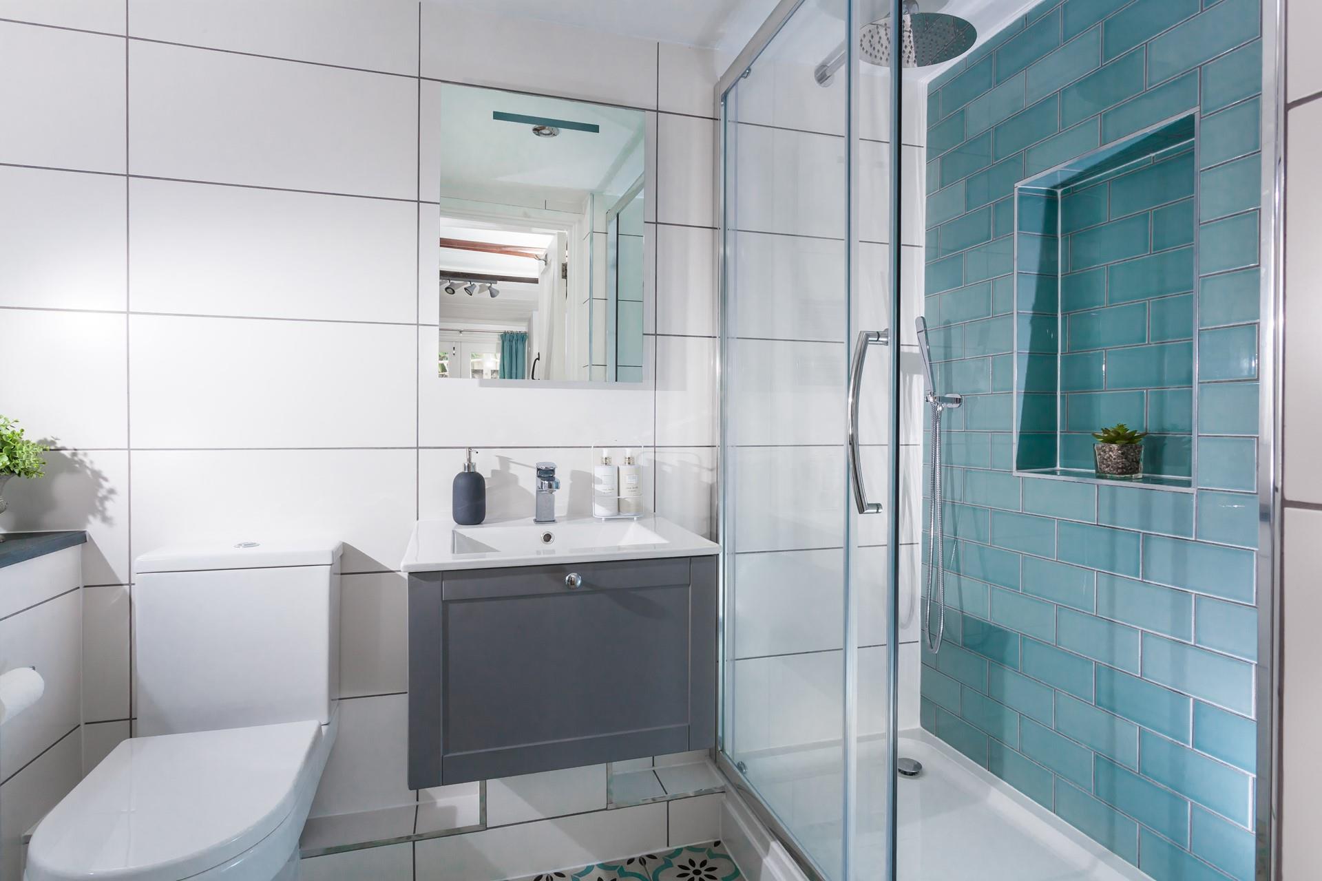 Shower off the sand and get dressed up for an evening of fine dining.