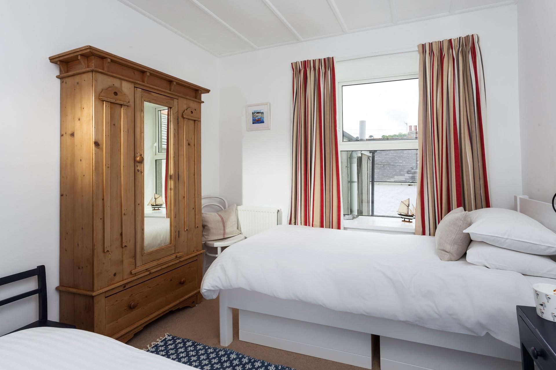 Wake up and sip your morning cuppa in bed whilst you decide what to do for the day.