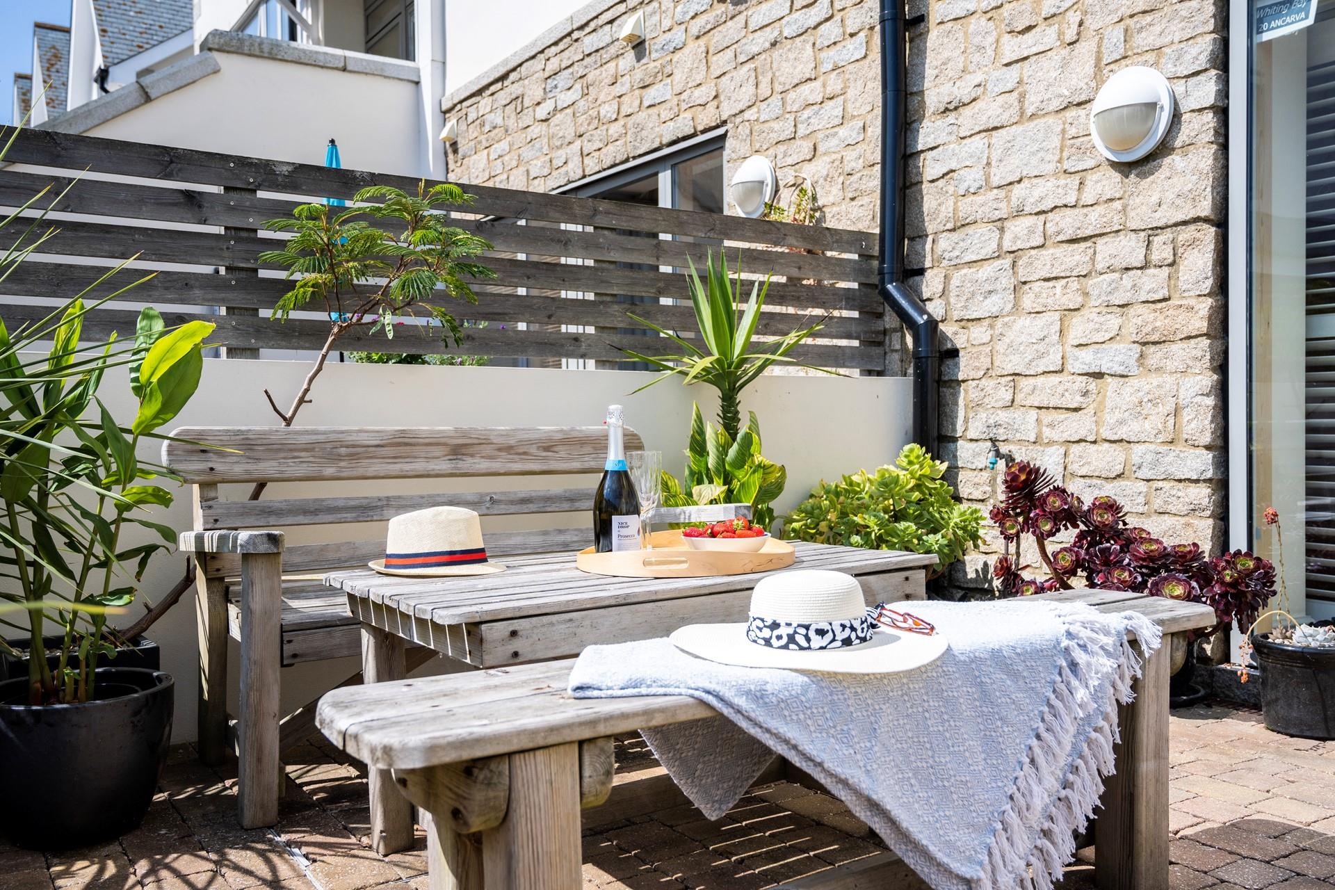 Spend balmy evenings under a Cornish sunset.