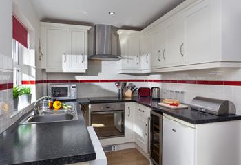Well-equipped, you'll have everything you need in the kitchen during your stay at Sandpipers. 