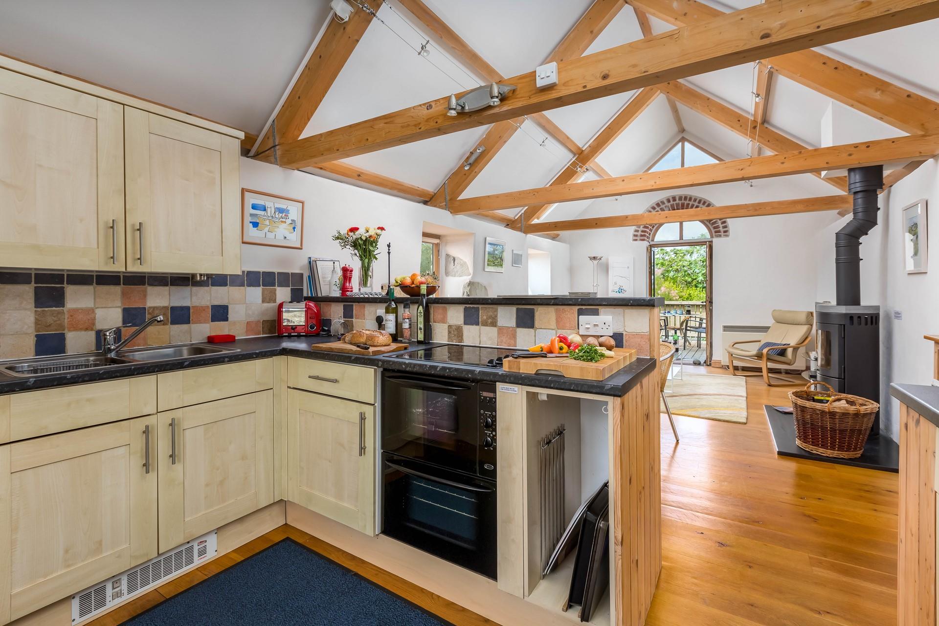 Cook up a storm in the well-equipped kitchen.