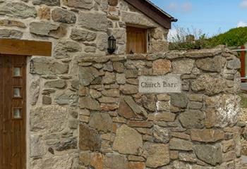Church Barn is a stone's throw away from Perranuthnoe beach, perfect for rock pooling and body boarding!