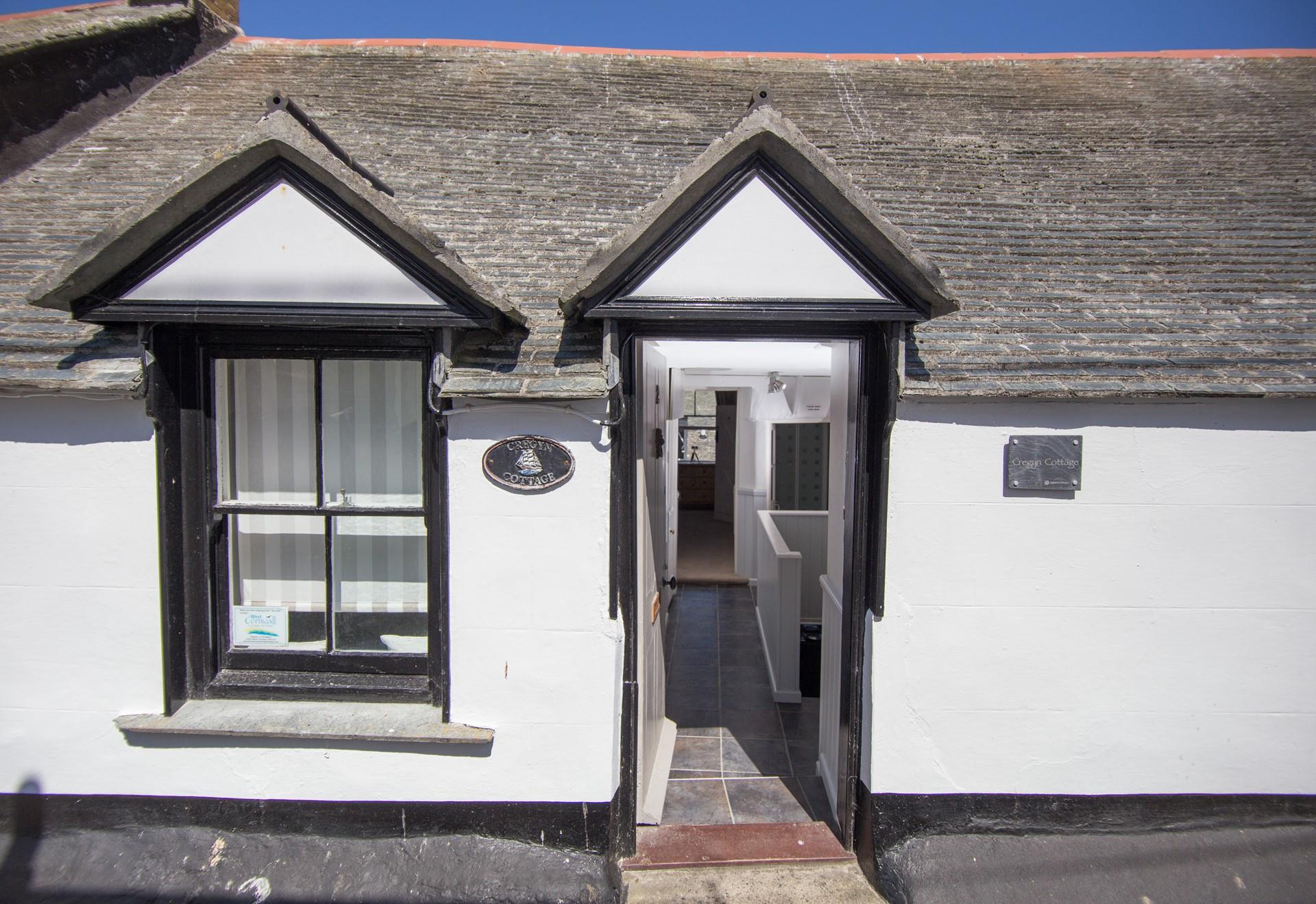 The street level door leading into the bedrooms and bath/shower rooms. 
