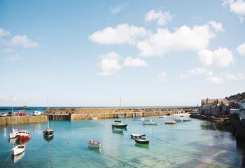 The tranquil harbour is just a few steps away, why not dip your toes in the sea on a sunny afternoon.