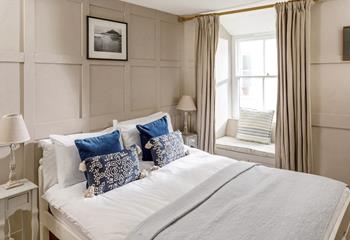 Bedroom 3 is another double room, a bright and inviting space to fully relax on your holiday.