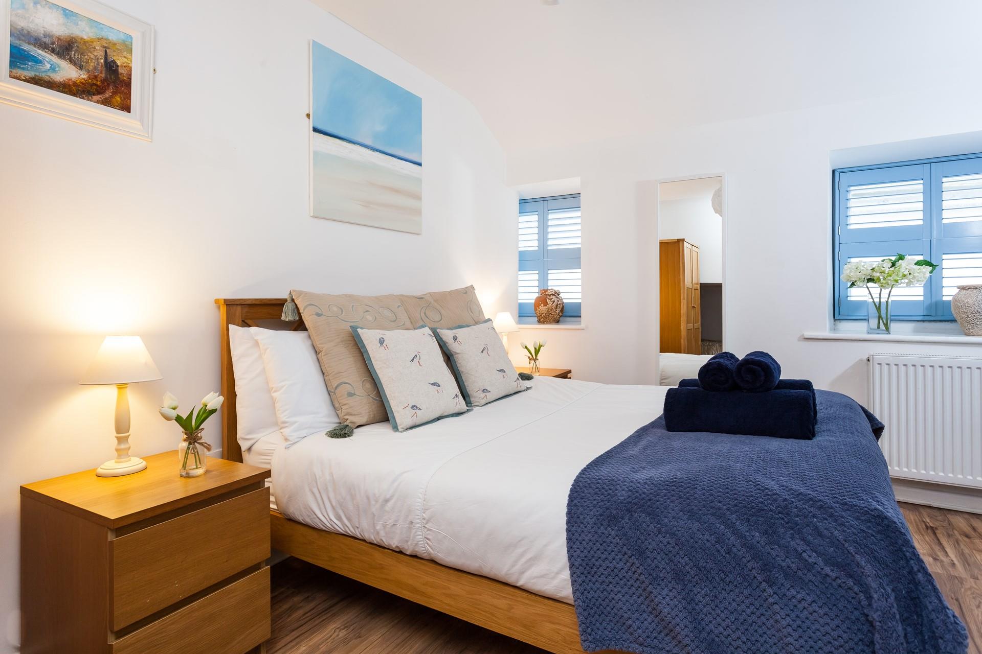 Wake up and sip your morning cuppa in bed.