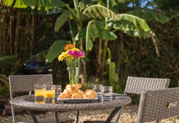 Enjoy breakfast in the Cornish sunshine!