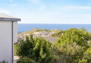 St Ives harbour and beaches is just a short stroll away.