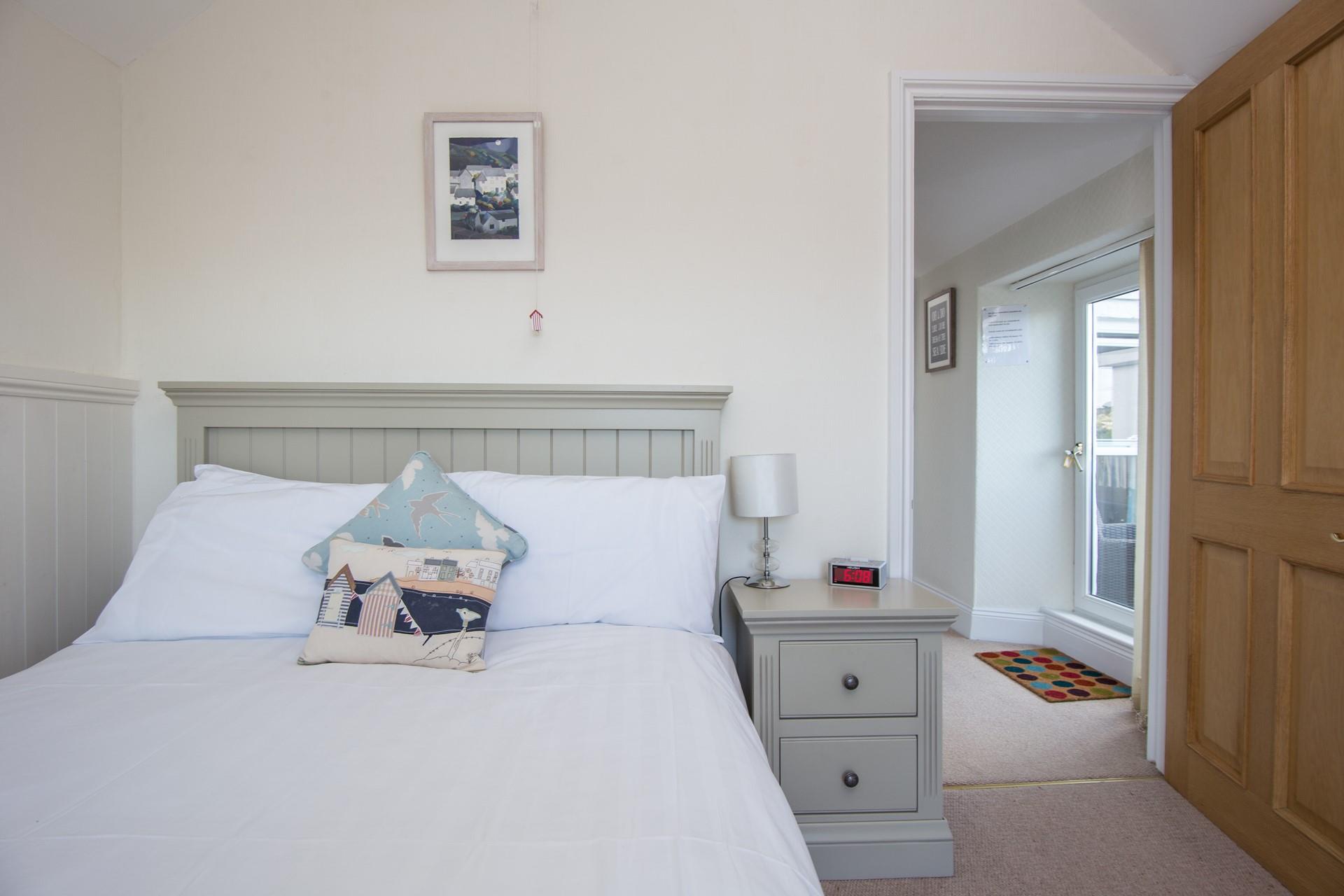 Acacia Marazion Aspects Holidays