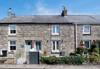 Lelant is a quaint village filled with cosy cottages. 