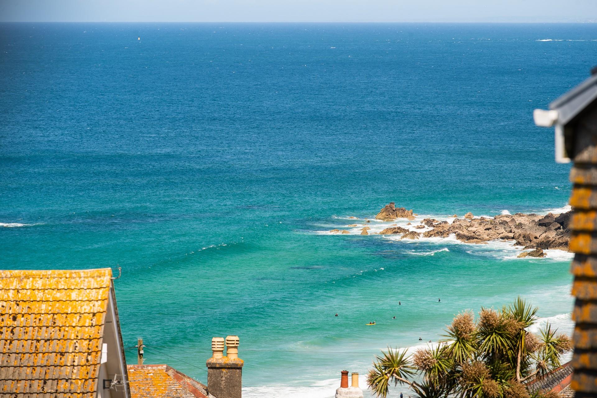 The beautiful blue St Ives sea is the perfect destination for swimming and surfing recreation.