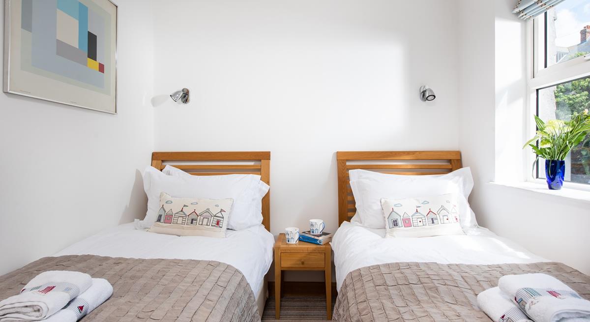 Zip and link beds offer flexible sleeping arrangements.