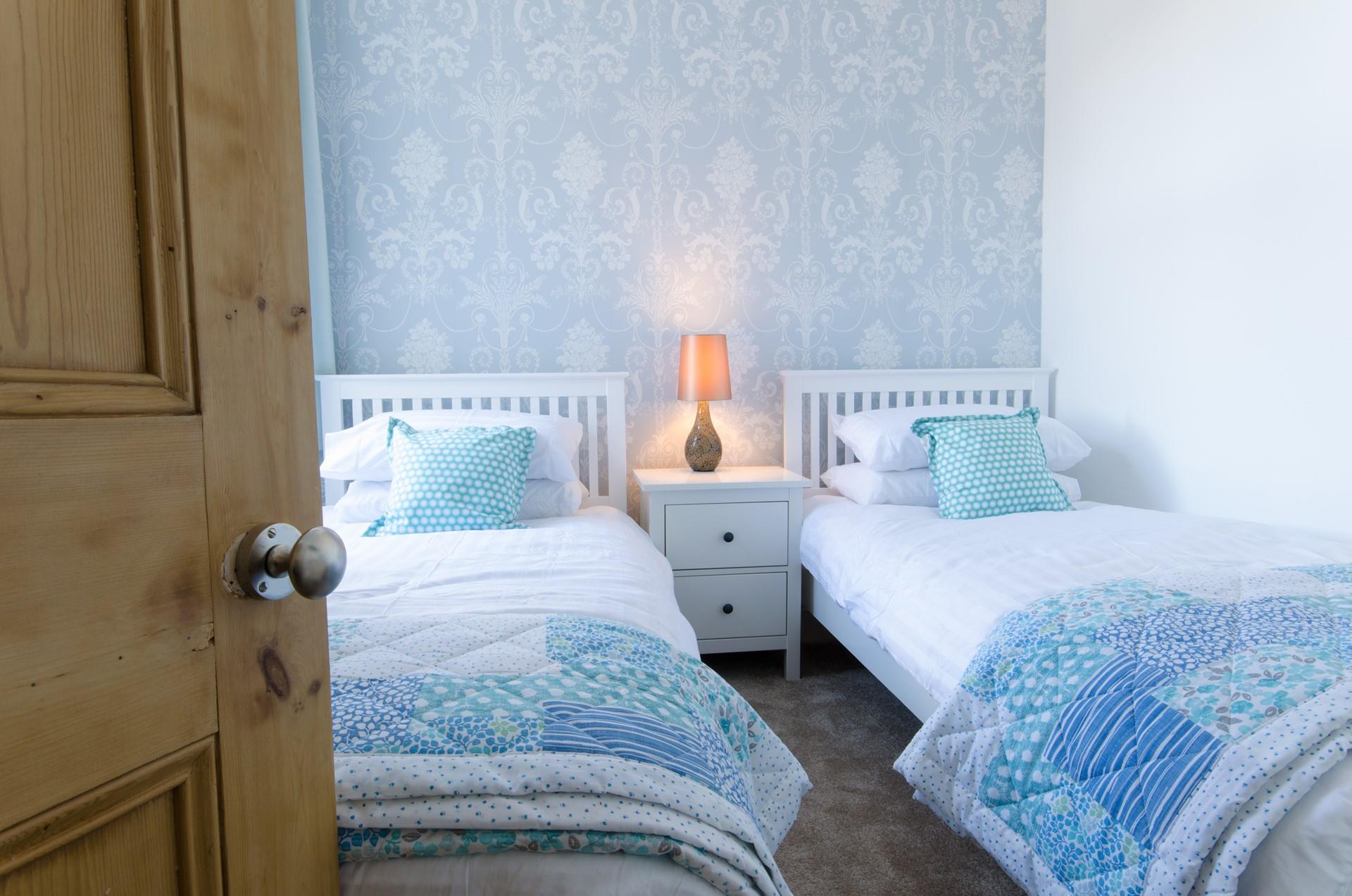 Bella's Retreat is perfect for families or couples, sleeping up to 8 people.