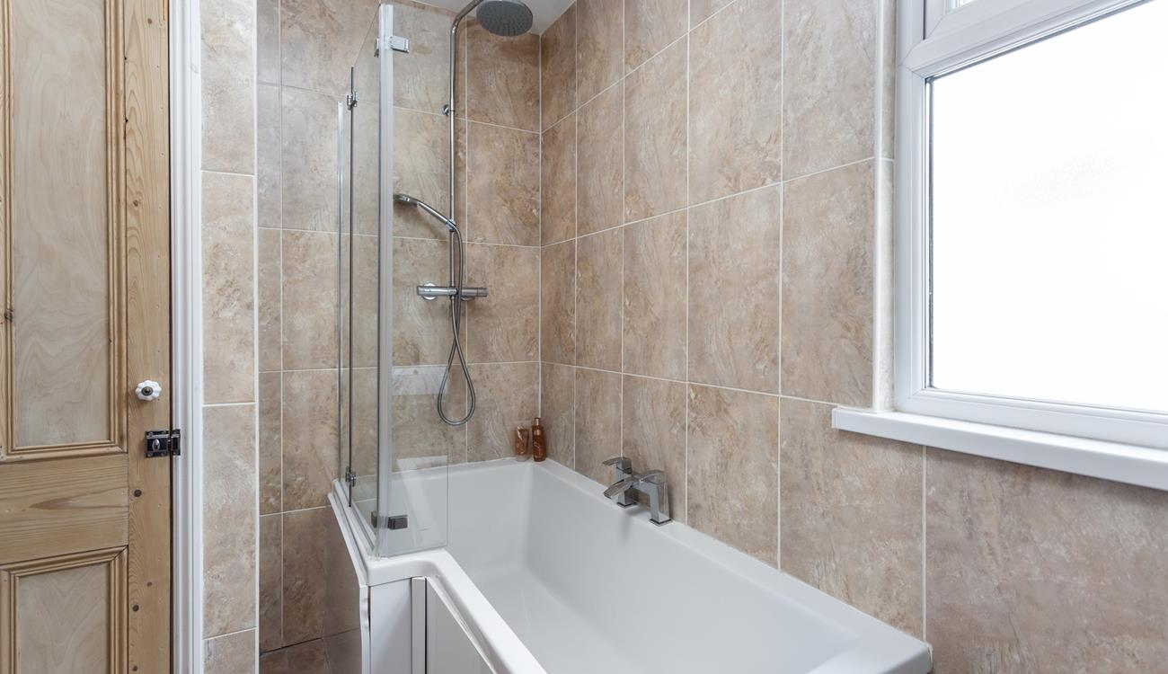 Unwind with a relaxing soak in the tub.