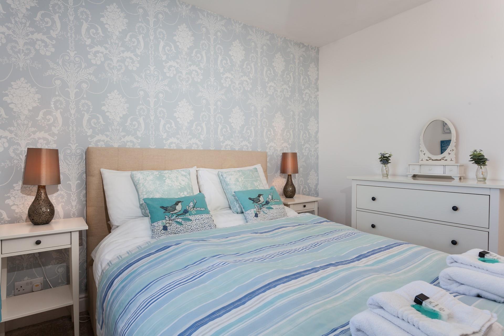 Wave watch from your bedroom window whilst enjoying a cuppa in bed.