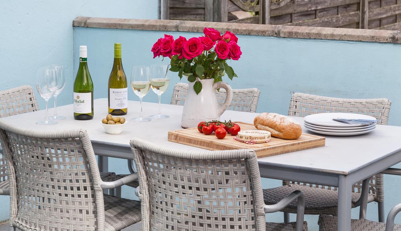 Spend long warm summer evenings on the patio enjoying your favourite beverage.