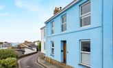 A Victorian townhouse, its just a short walk away from St Ives town and beaches. - Thumbnail Image
