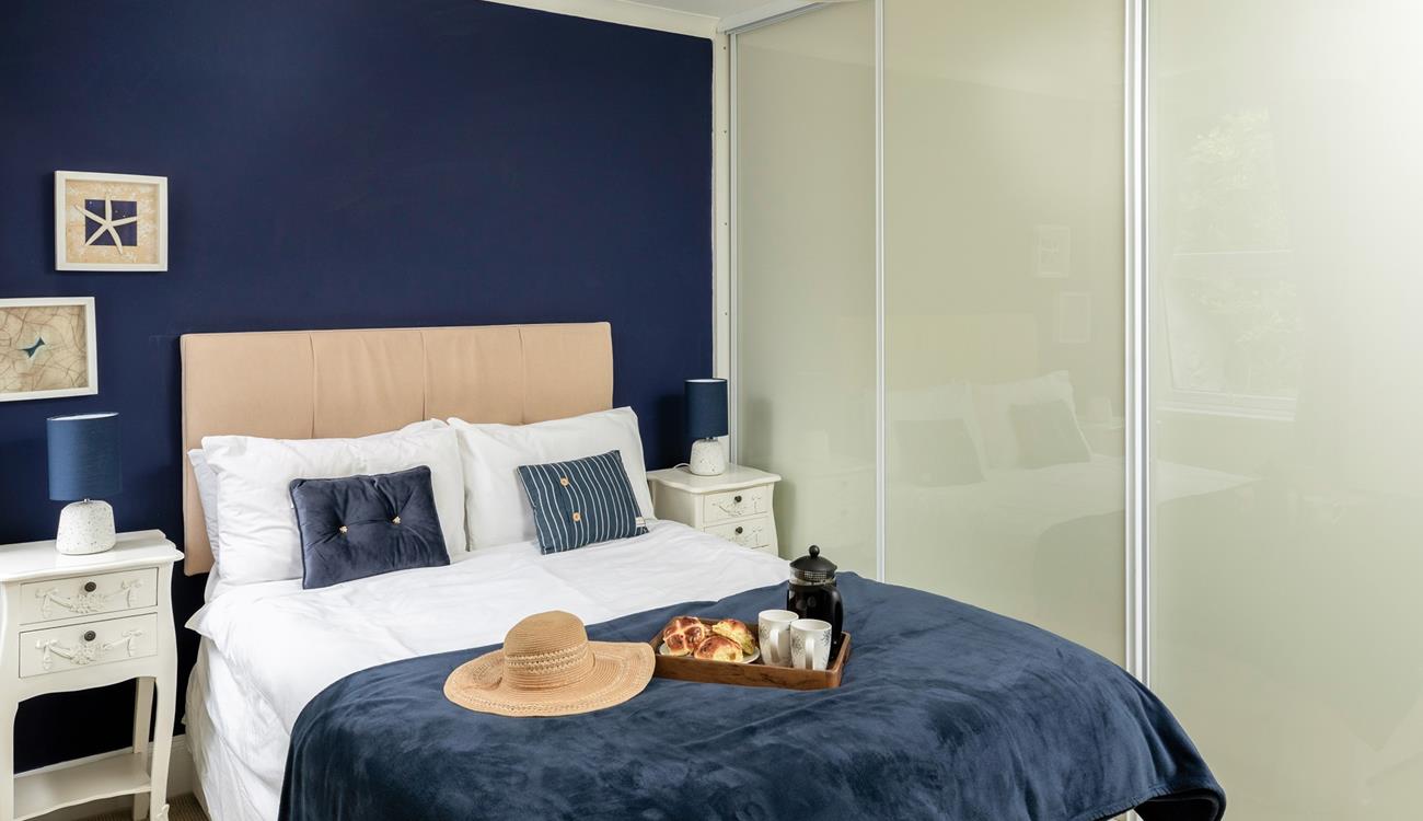 Enjoy a blissful night's sleep in the double bed.