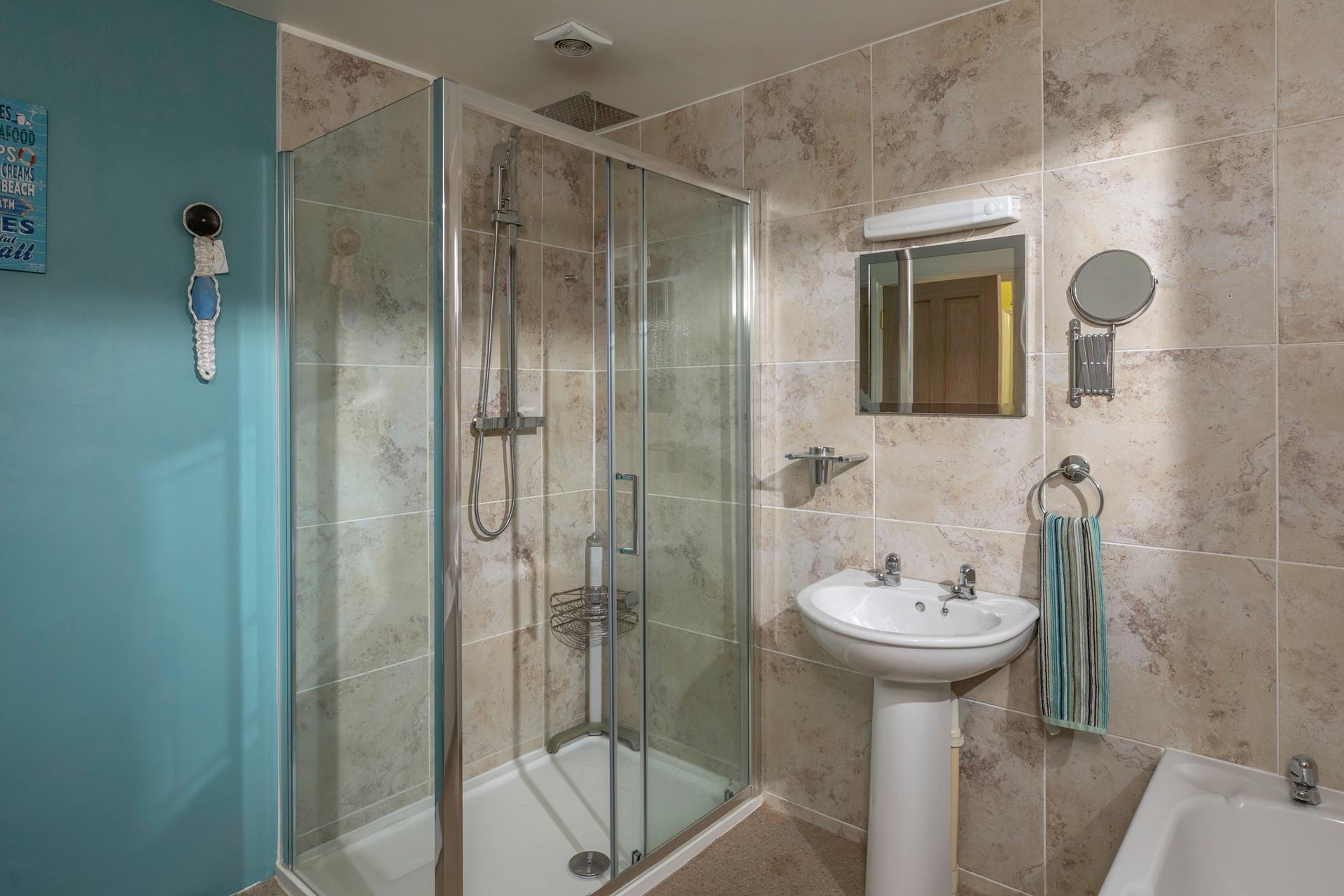 There's plenty of bathroom space for all the family.