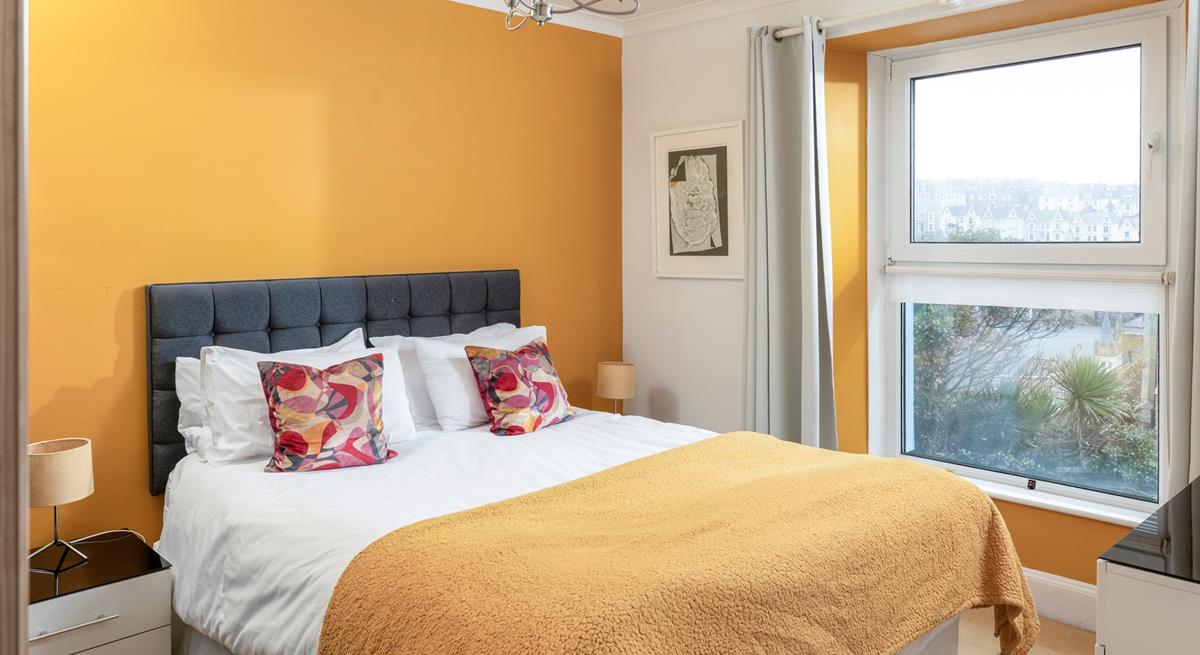 The bright and colourful yellow was chosen to mimic the lichen on the roofs around St Ives!