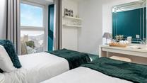 Wake up to far-reaching views across St Ives.