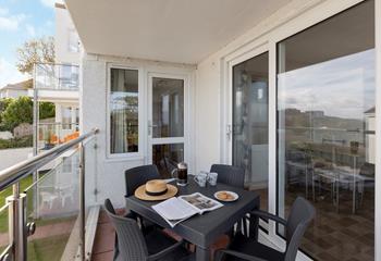 Summer days can be spent out on the balcony.