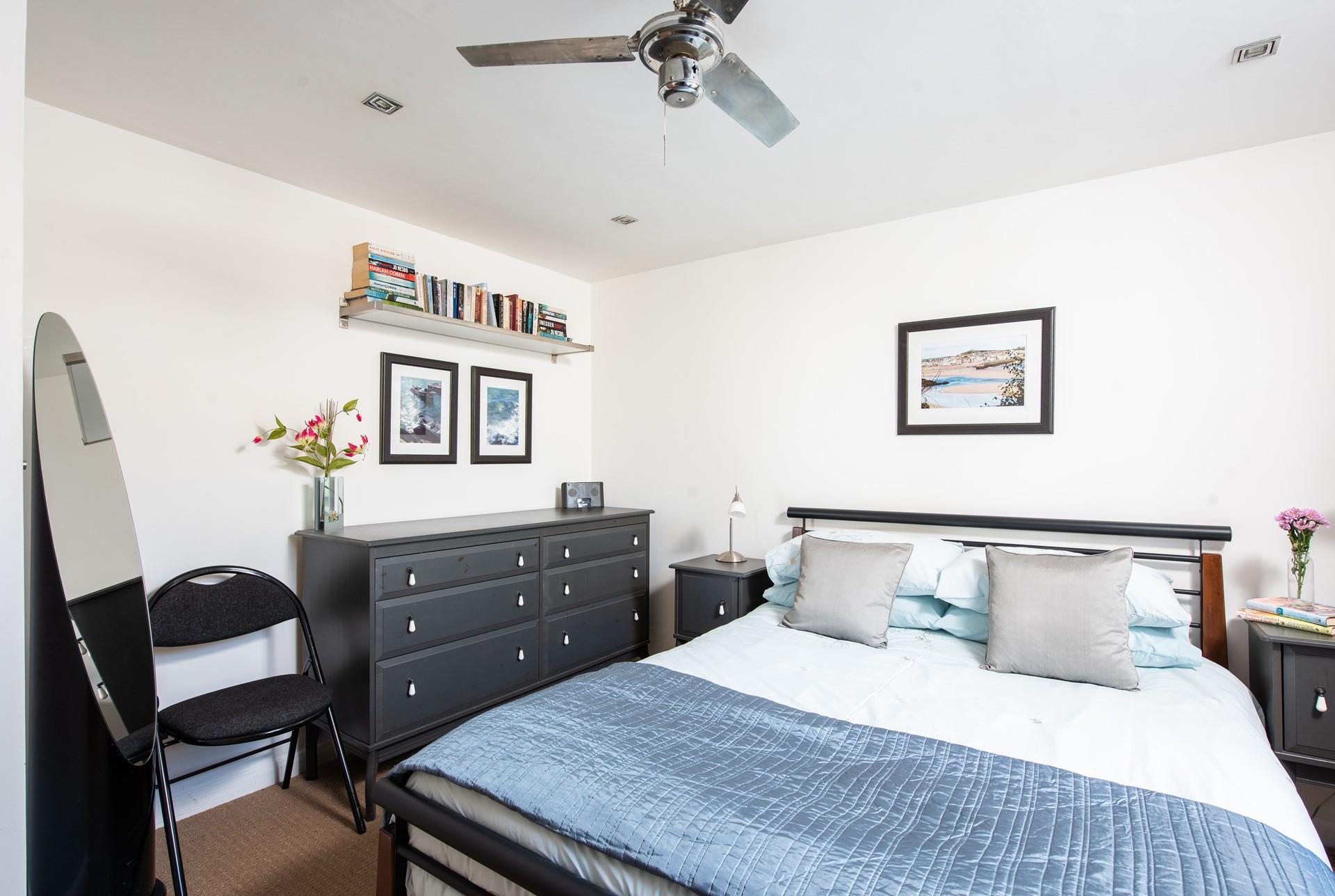 Bedroom 2 also has a king size bed, climb in and drift into a blissful night's sleep.