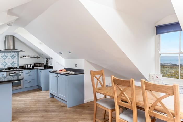 Harbour View - 1 Academy Place, Sleeps 6 in St Ives Town