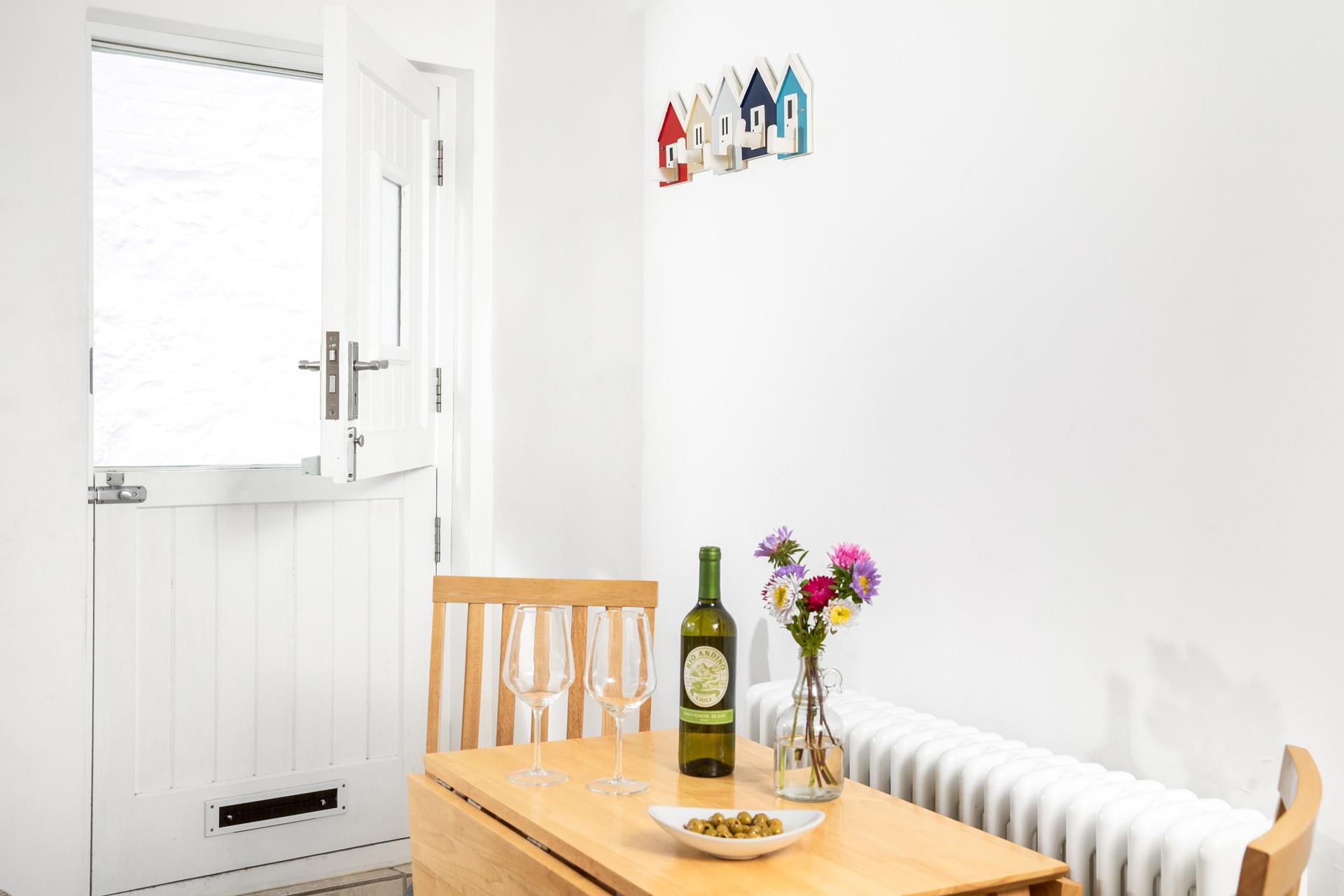 The table folds out to offer plenty of space to dine as a family before conveniently folding away to maximise space. 