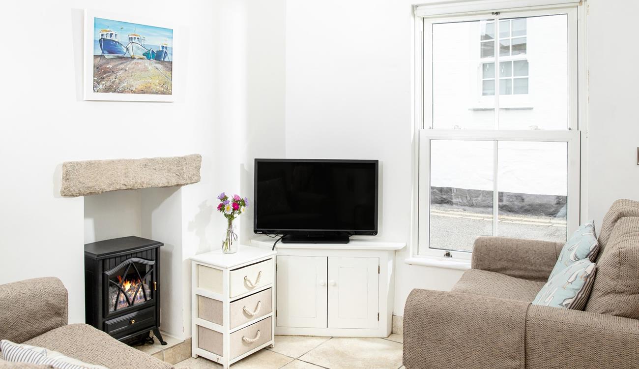 Put the TV on and relax in the evenings.