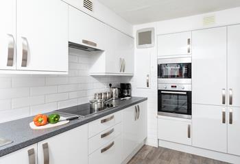 Sleek, modern and bright, the kitchen has all you need for your stay at Wave Watch. 