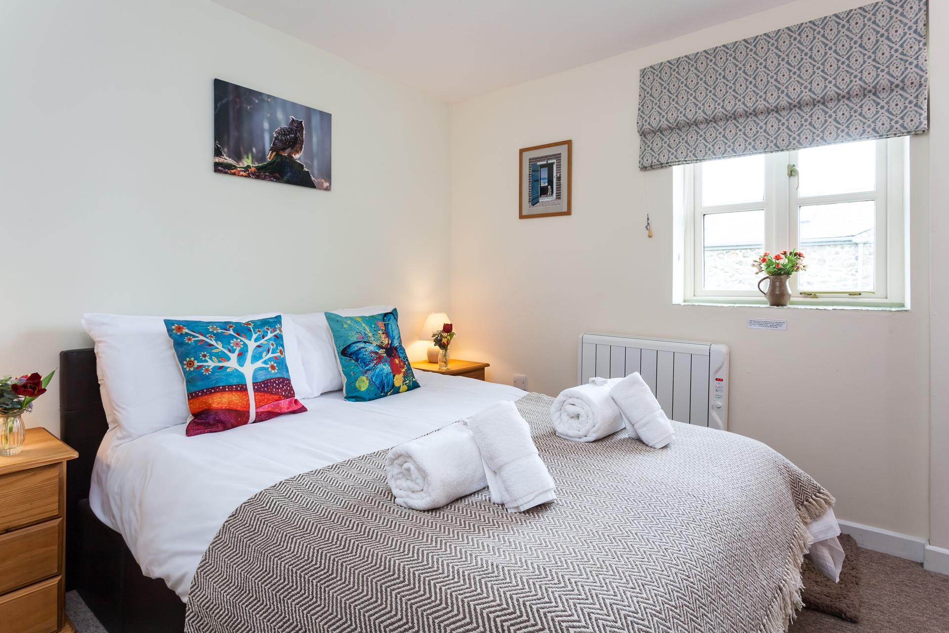 Sink into the soft sheets in the double bed and drift into a dreamy night's sleep.