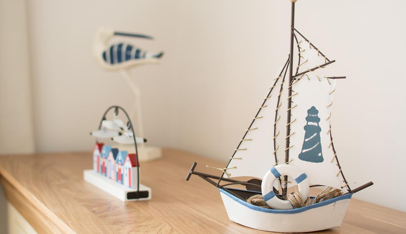 We love the seaside decor throughout the cottage. 