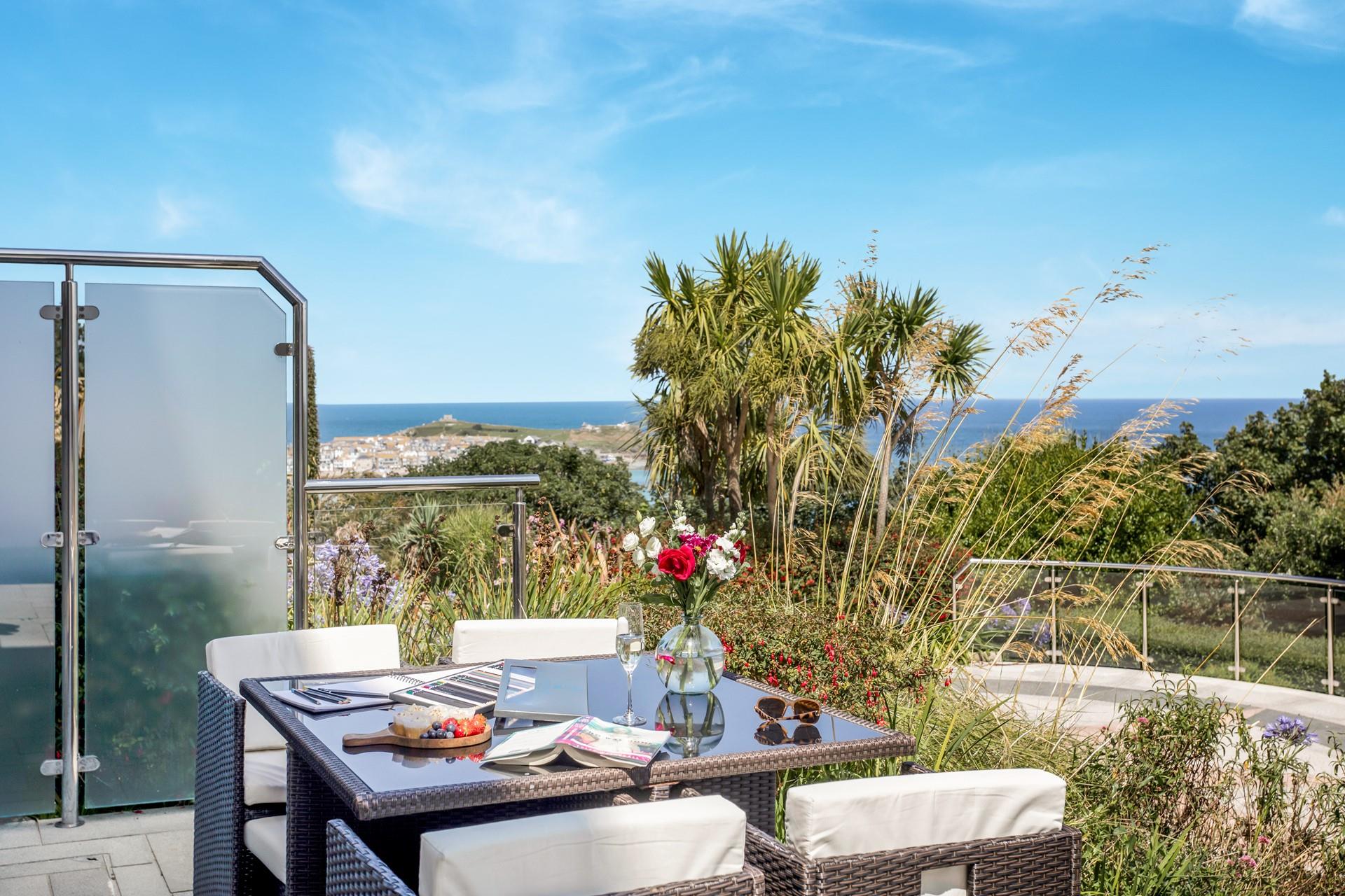 Enjoy long lazy lunches al fresco on the patio, whilst taking in the stunning views.