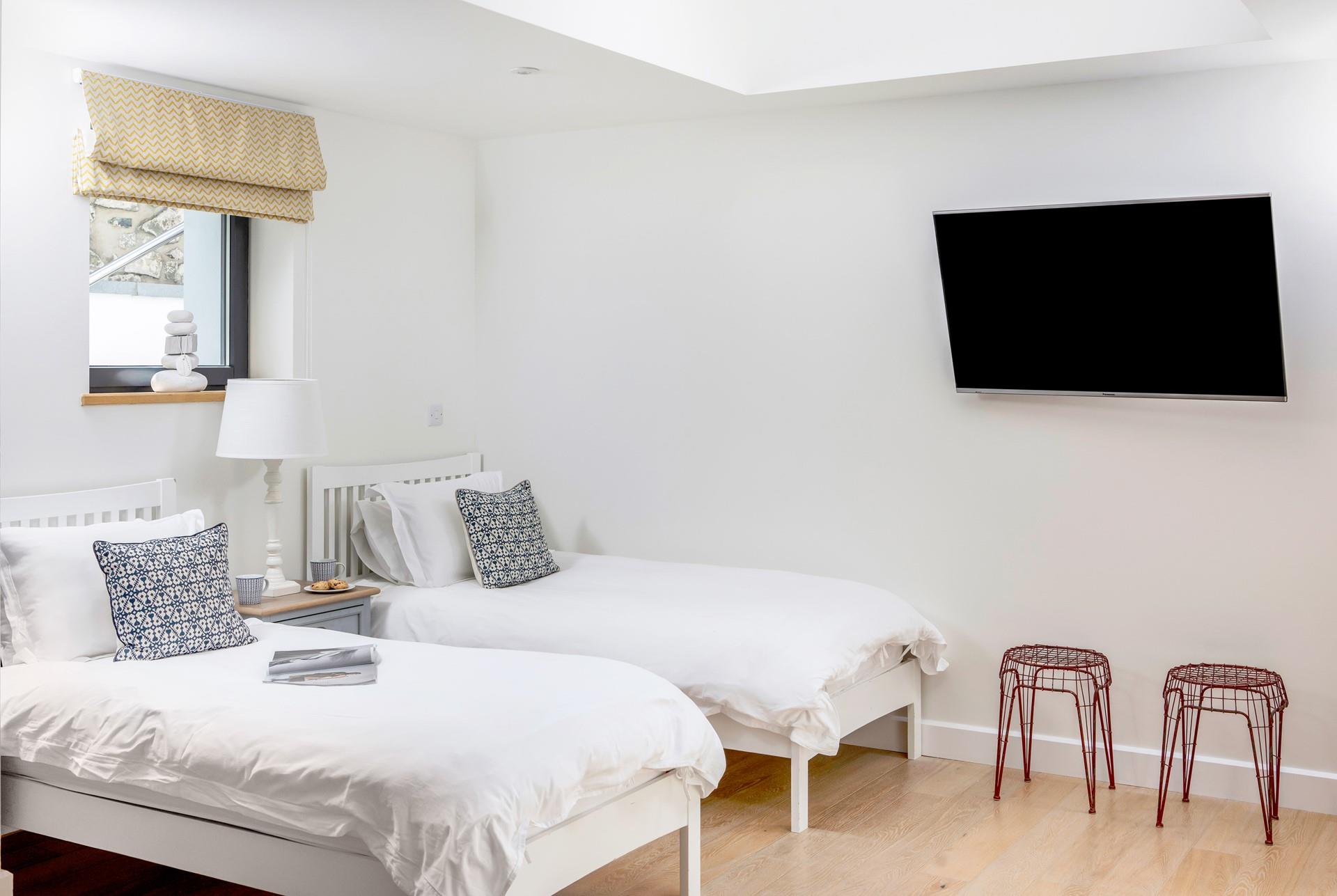 Perfect for the kids to enjoy a movie night.