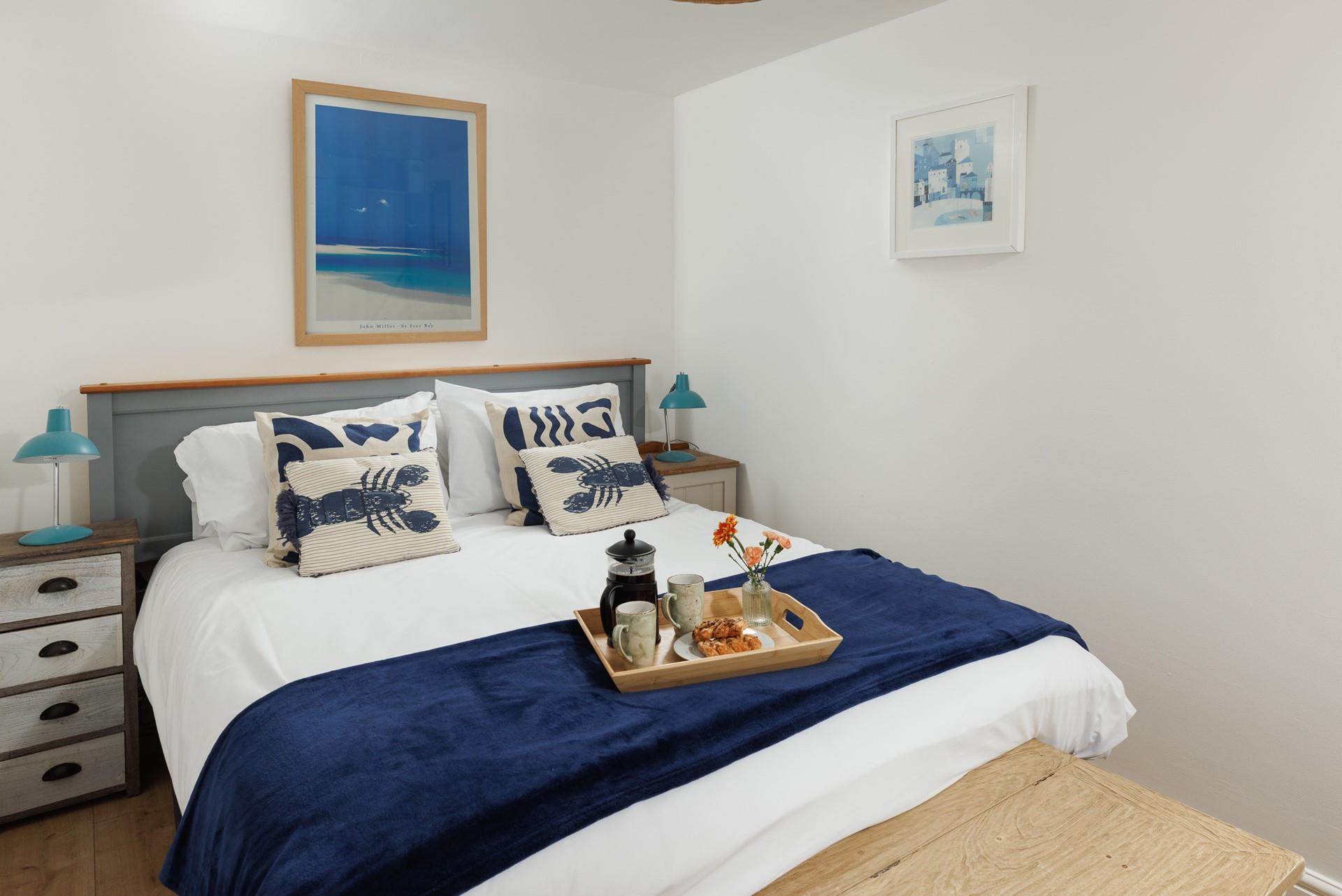 Snuggle up and drift off to the distant sound of the sea. 