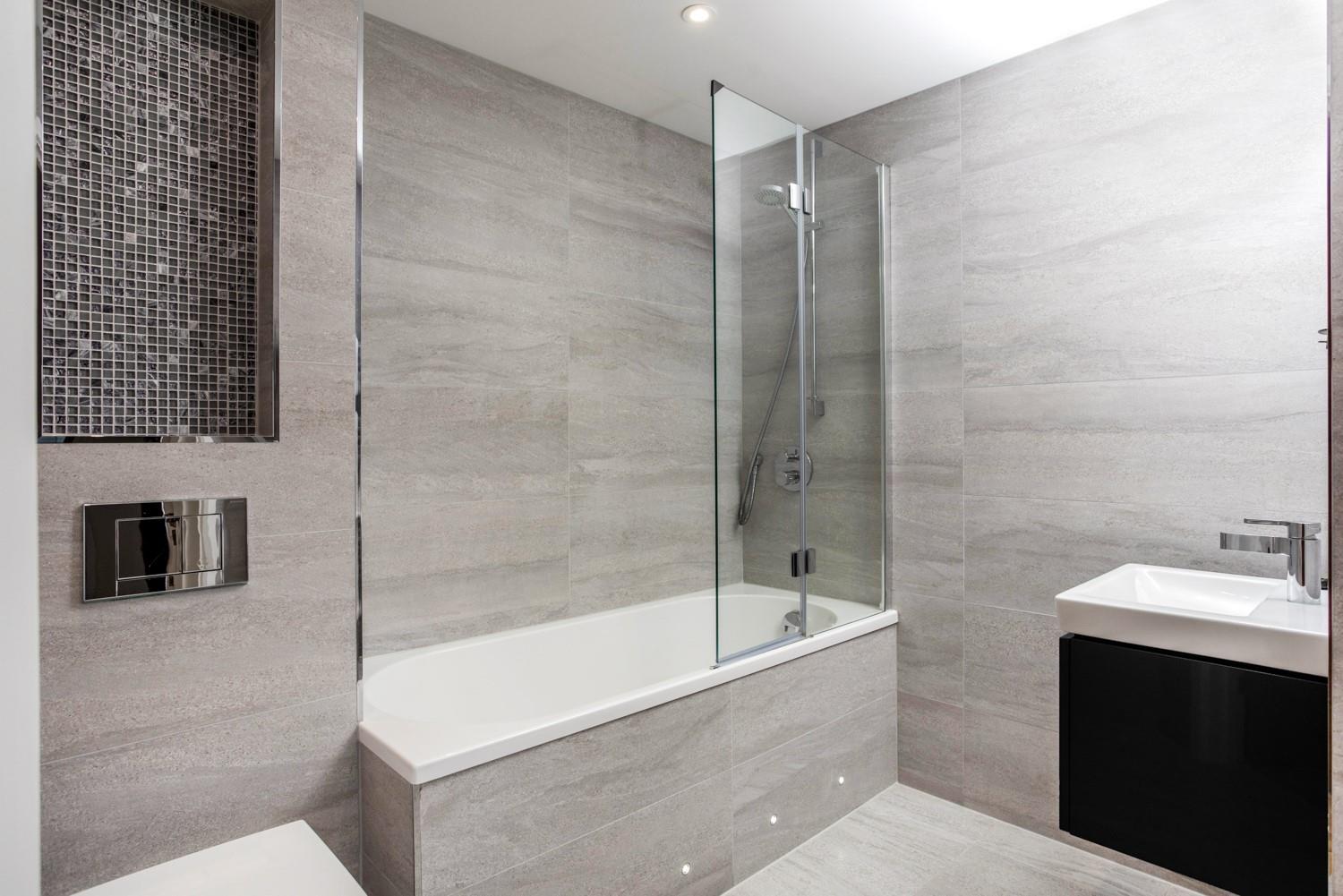 Wash off your salty hair and sandy toes after a long beach day spent in the sun.